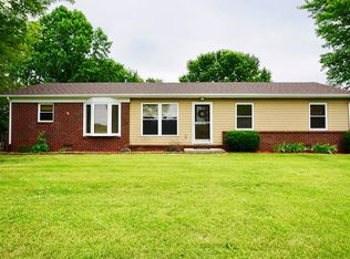 6645 Harrison Ln, Martinsville, IN 46151