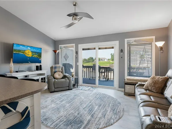 45 Southwood Shores Pl #4D, Lake Ozark, MO 65049