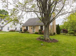 1015 Thrush Ln, Audubon, PA 19403