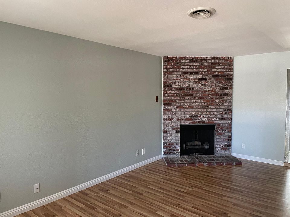1st image of 4042 Vosburg St #A