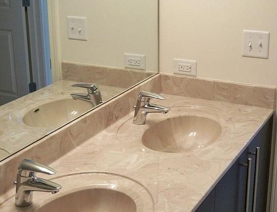 5th image of 1402 S Michigan Ave #832