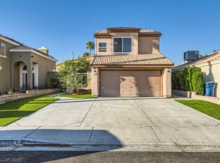 1983 Glistening Sands Dr, Las Vegas, NV 89119