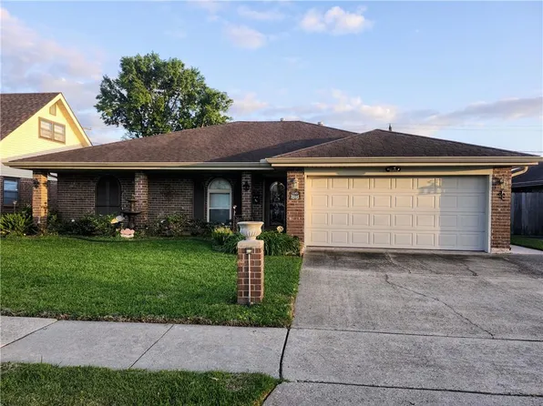 5545 Trinity Dr, Marrero, LA 70072