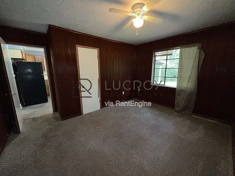 3030 Oak Forest Dr — Photo 11