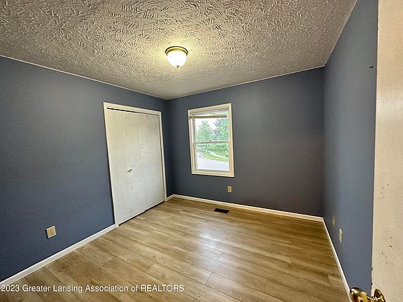 2nd image of 1328 Ivywood Dr