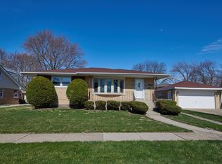10649 S Leclaire Ave, Oak Lawn, IL 60453
