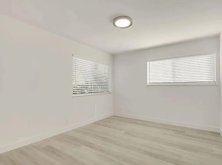 1739 Addison St #5 — Photo 11