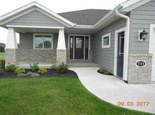 111 S 15th St, Oostburg, WI 53070