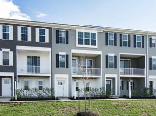 1414 Market House Ln, Mechanicsburg, PA 17055