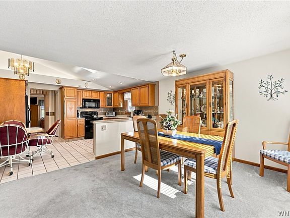 4th image of 970 Riverview Blvd