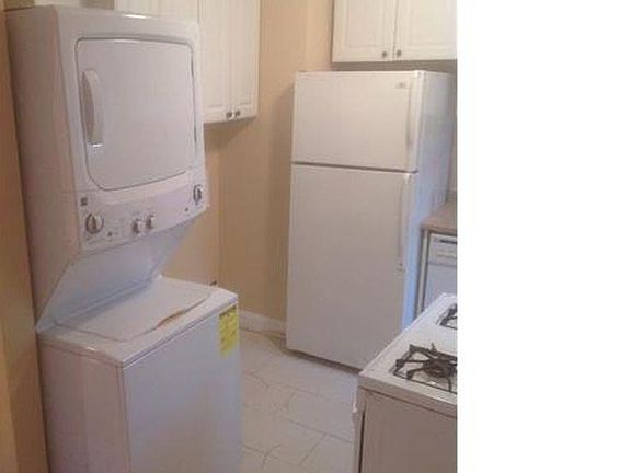 5th image of 28086 Fairfax St