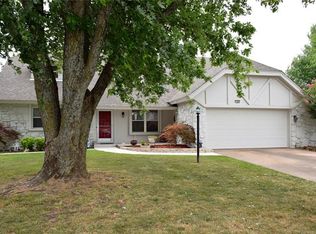 666 Meadowood Dr, Broken Arrow, OK 74011