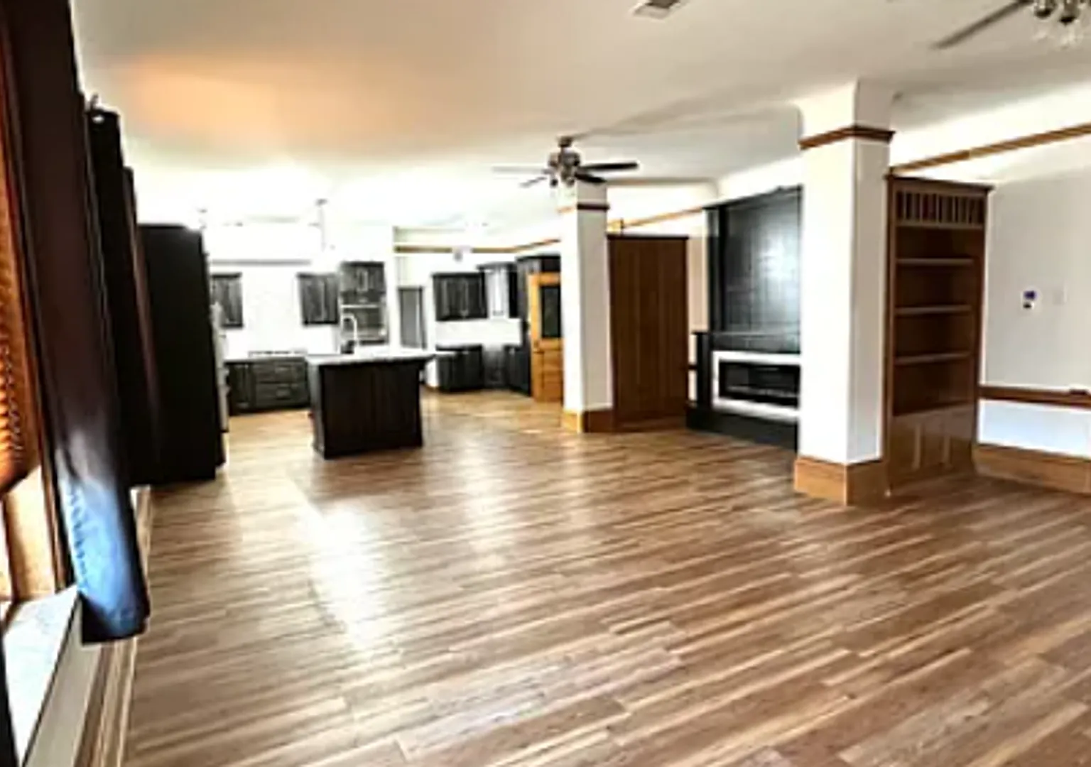 315 N Lawler St — Photo 1