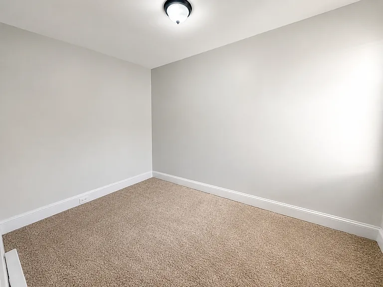 2966 N Ringgold St — Photo 13