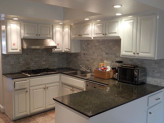4th image of 120 Carlton Ave Unit 54