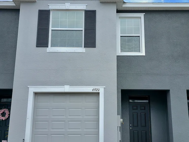 6920 Breezy Palm Dr — Photo 1