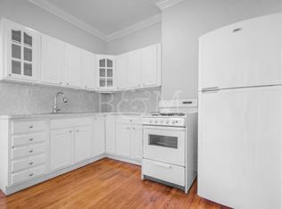 101 Diamond St #2, Brooklyn, NY 11222