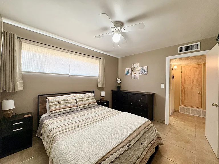 2819 N Woodland Ave #1 — Photo 17