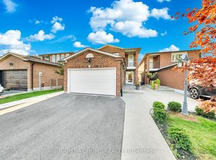 8 Terra Rd, Vaughan, ON L4L3J5