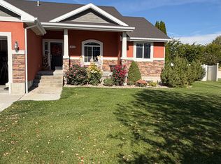 3841 E Lakefield Ln, Ammon, ID 83406