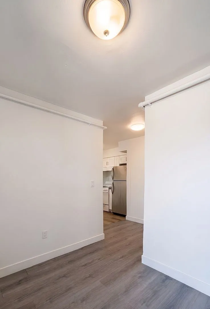 1 bed, 1.0 bath, $1,895 — Photo 2