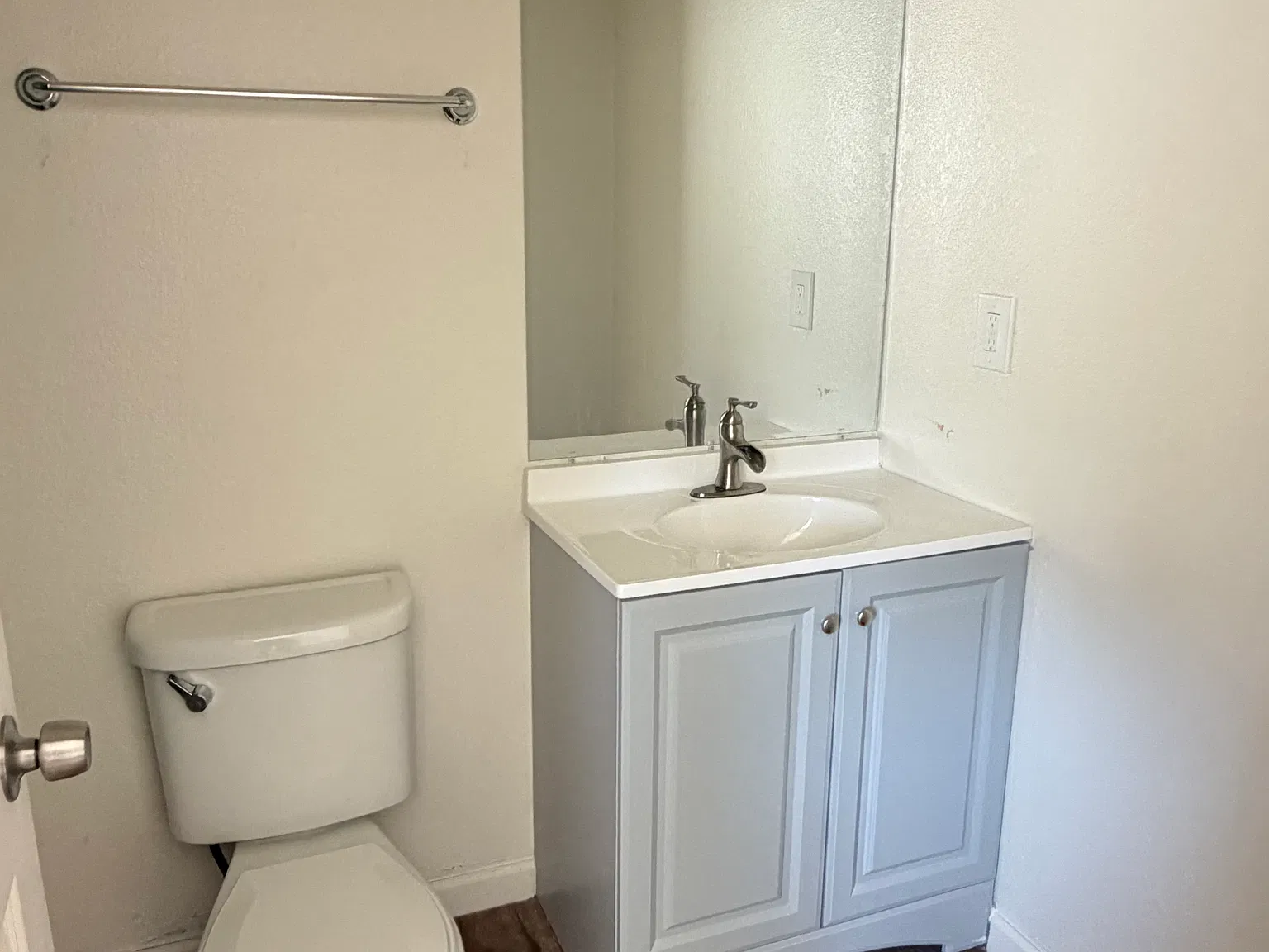 1 bed, $1,400 — Photo 4