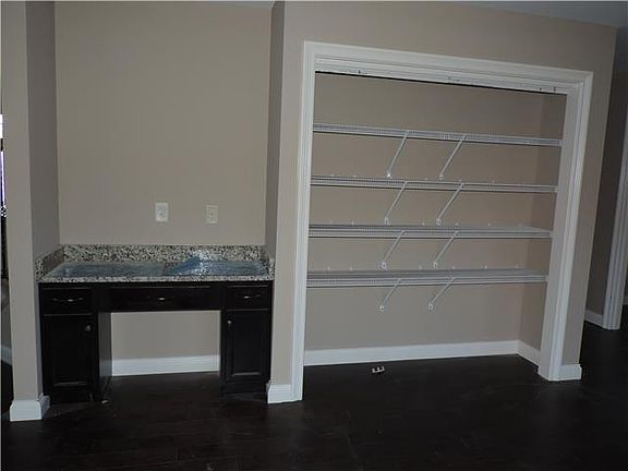 4th image of 568 Summerhaven Lot 568