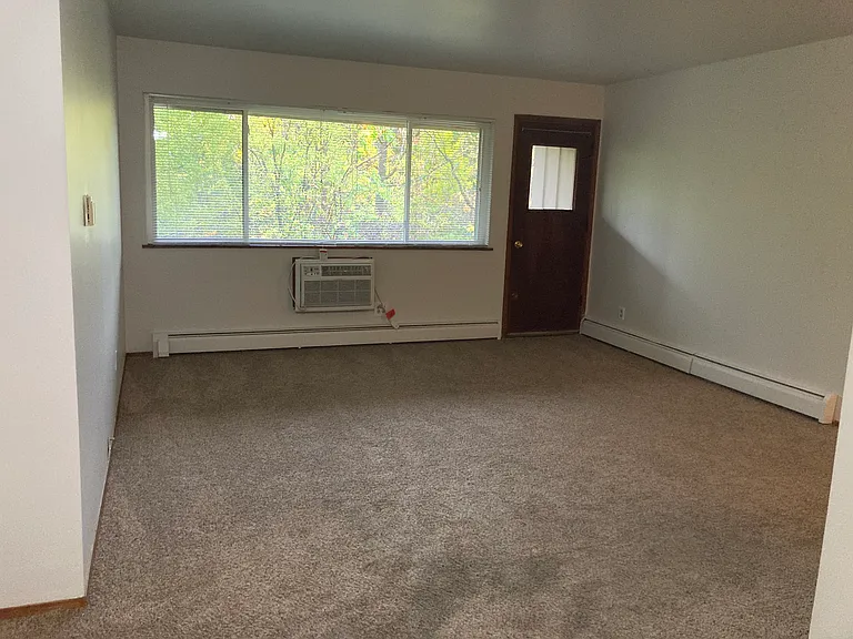 3811 S 35th St #225 — Photo 13