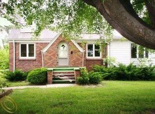 24038 Inkster Rd, New Boston, MI 48164