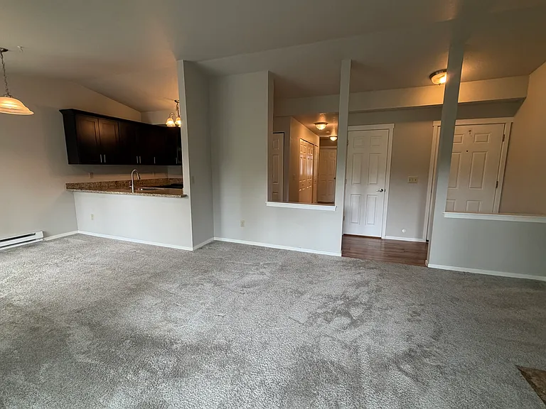 280 NW Holly St #6 — Photo 83