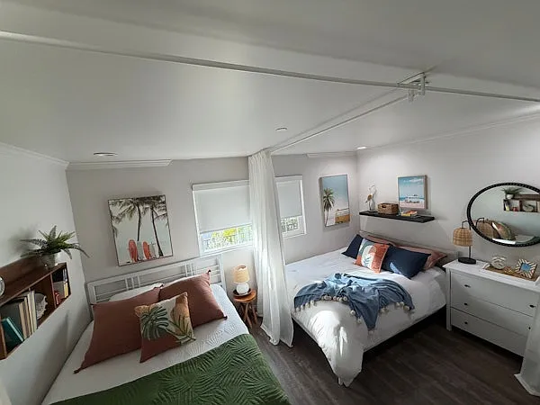 The Flats — Photo 3
