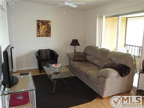 1st image of 5716 Foxlake Dr APT 6