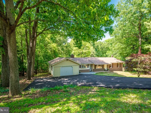 4420 Highboro Dr, Mount Airy, MD 21771