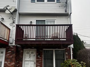 250 Congress Ave APT 22, Chelsea, MA 02150