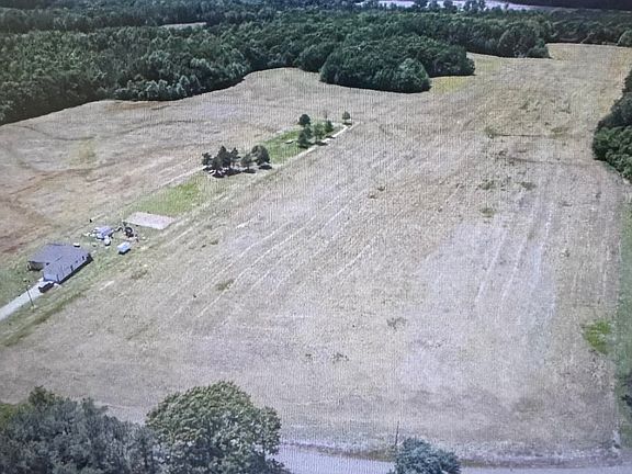 5th image of 980 Murphy Ln