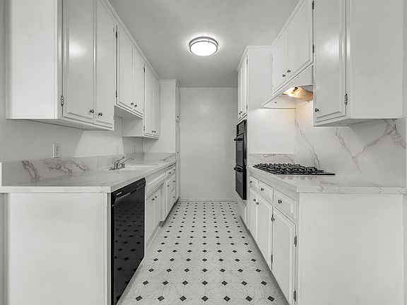 5th image of 3400 Greenfield Ave APT 9