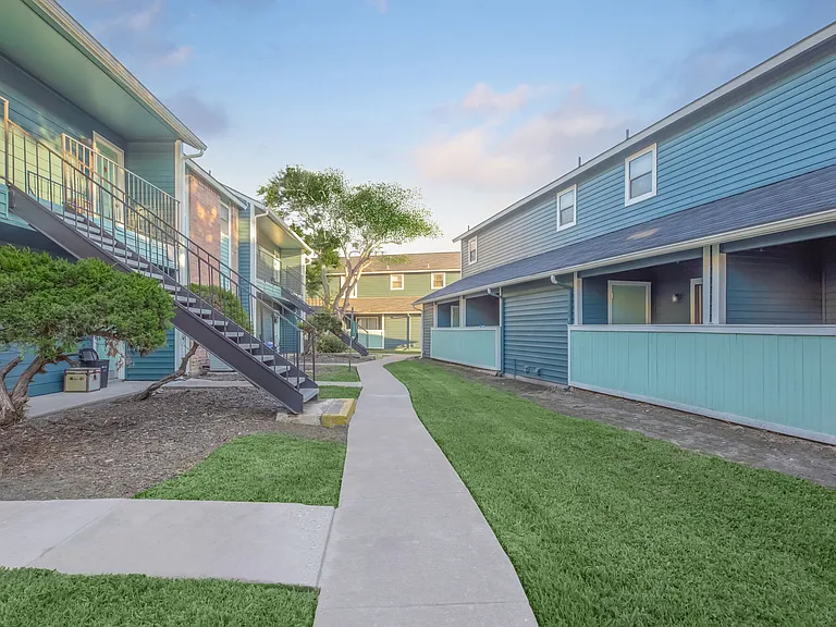Solana Vista — Photo 35
