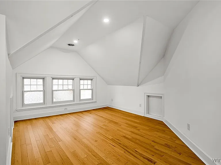 681 Lafayette Ave #3 — Photo 9