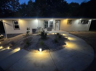 374 Sunview Dr, New Castle, PA 16105