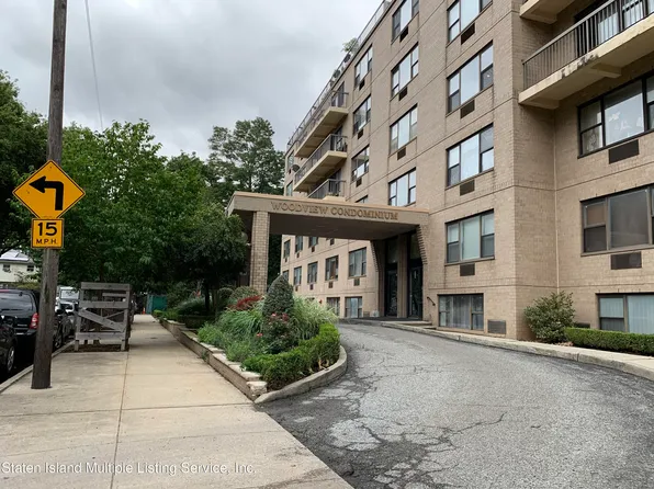 175 Zoe St APT 3L, Staten Island, NY 10305