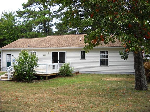 2nd image of 7382 Leigh Dr