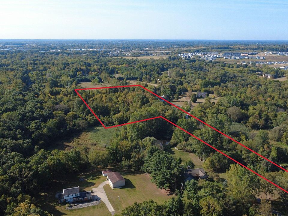 727 W Maple Rd, photo 5