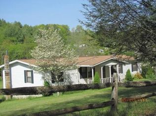 320 Piney Fork Rd, Dugspur, VA 24325