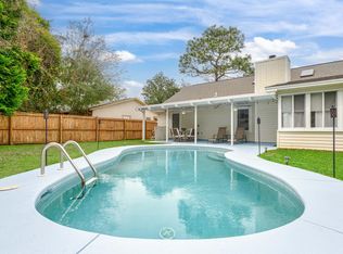 115 Meadow Woods Ln, Niceville, FL 32578