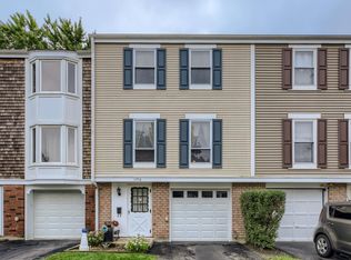 1954 Holbrook Ln, Hoffman Estates, IL