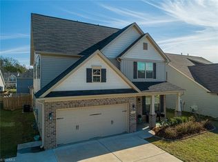 3693 Vestavia Dr, Kernersville, NC 27284