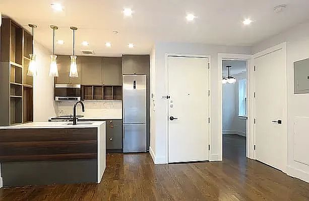1st image of 379 Sumpter St #3L