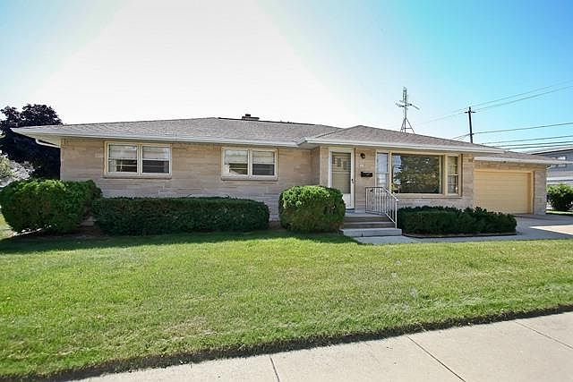 1st image of 309 Hawthorn Dr