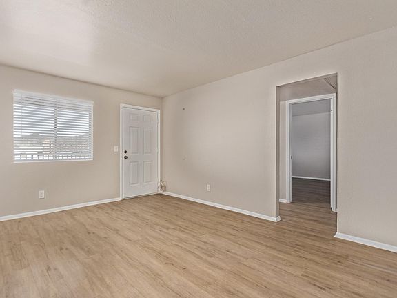3rd image of 1448 E Cinnabar Ave #104