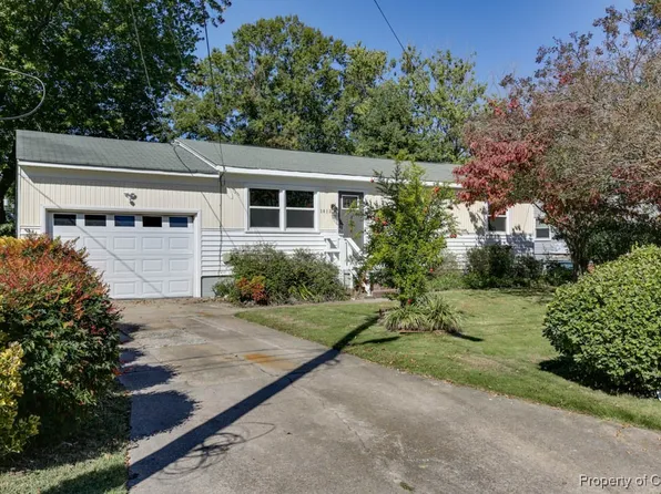 1013 72nd St, Newport News, VA 23605